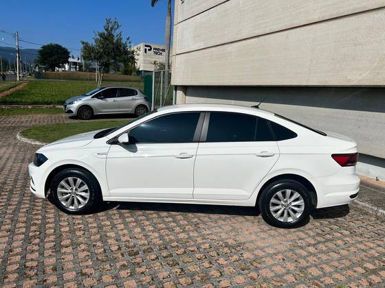 VOLKSWAGEN VIRTUS 1.0 200 TSI COMFORTLINE AUTOMÁTICO